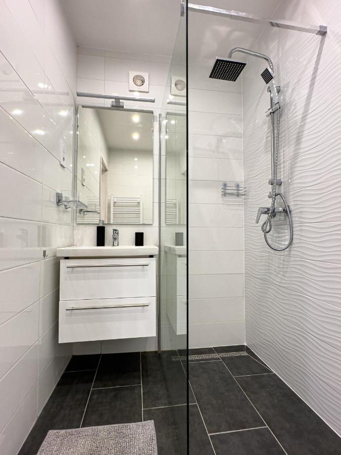 Var Apartman Eger Exterior foto